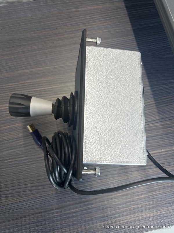 DP Joystick 810.004.870-03 — Lyngsø Marine