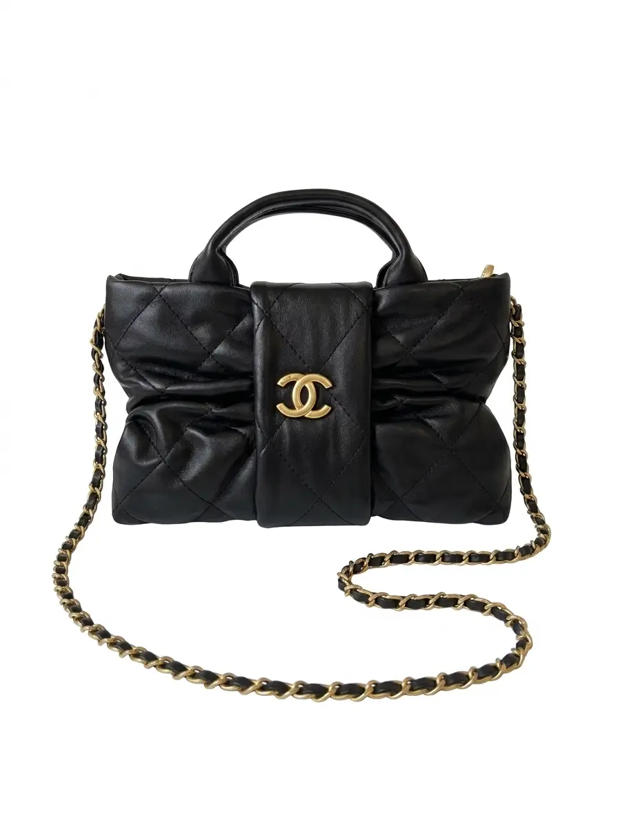 Chanel Pillow Bag | حقيبة شانيل "بيلو" جلد مبطن بمقبض علوي - حقائب