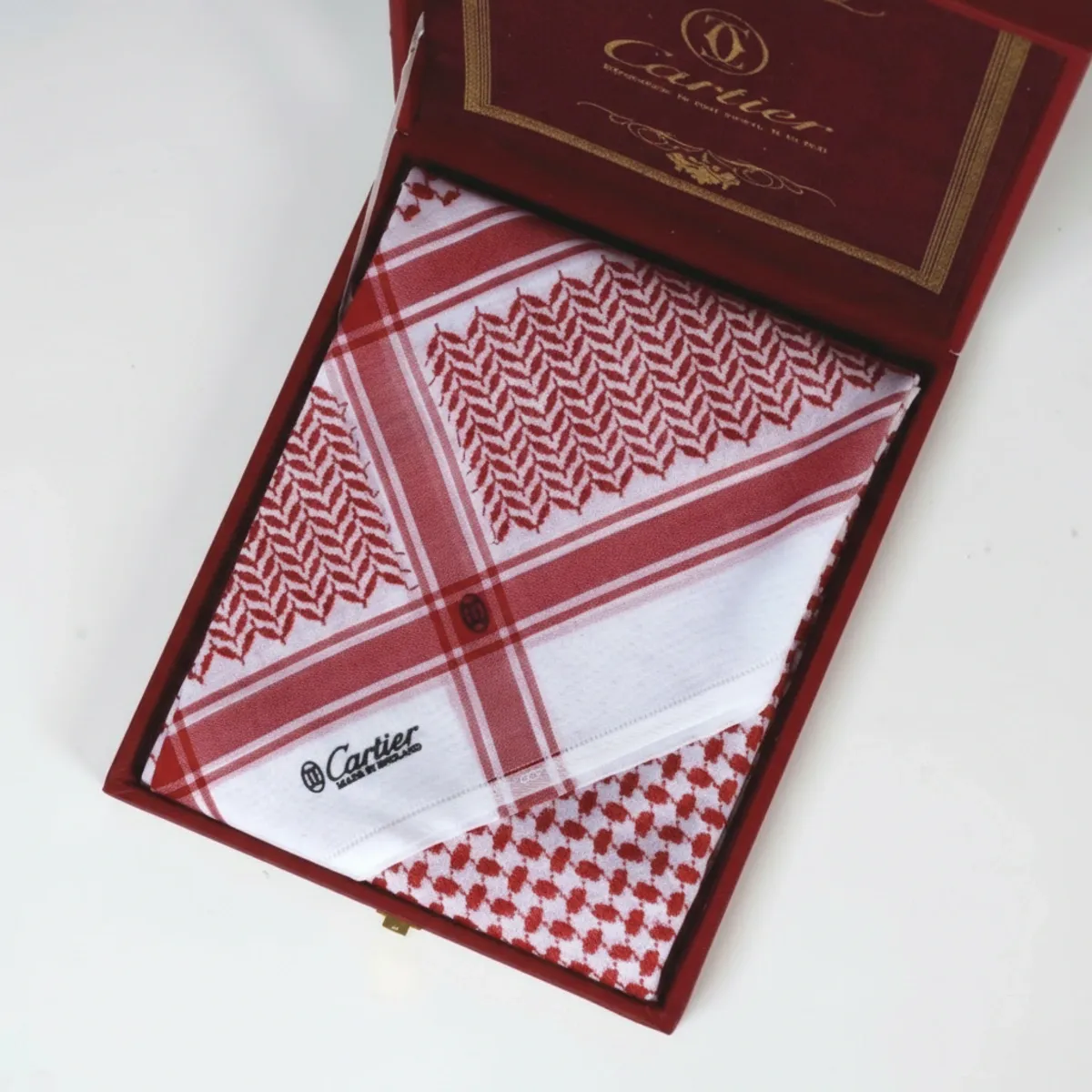 شماغ كارتير الرسمي الإصدار الجديد 2026 - أشمغة رجالية