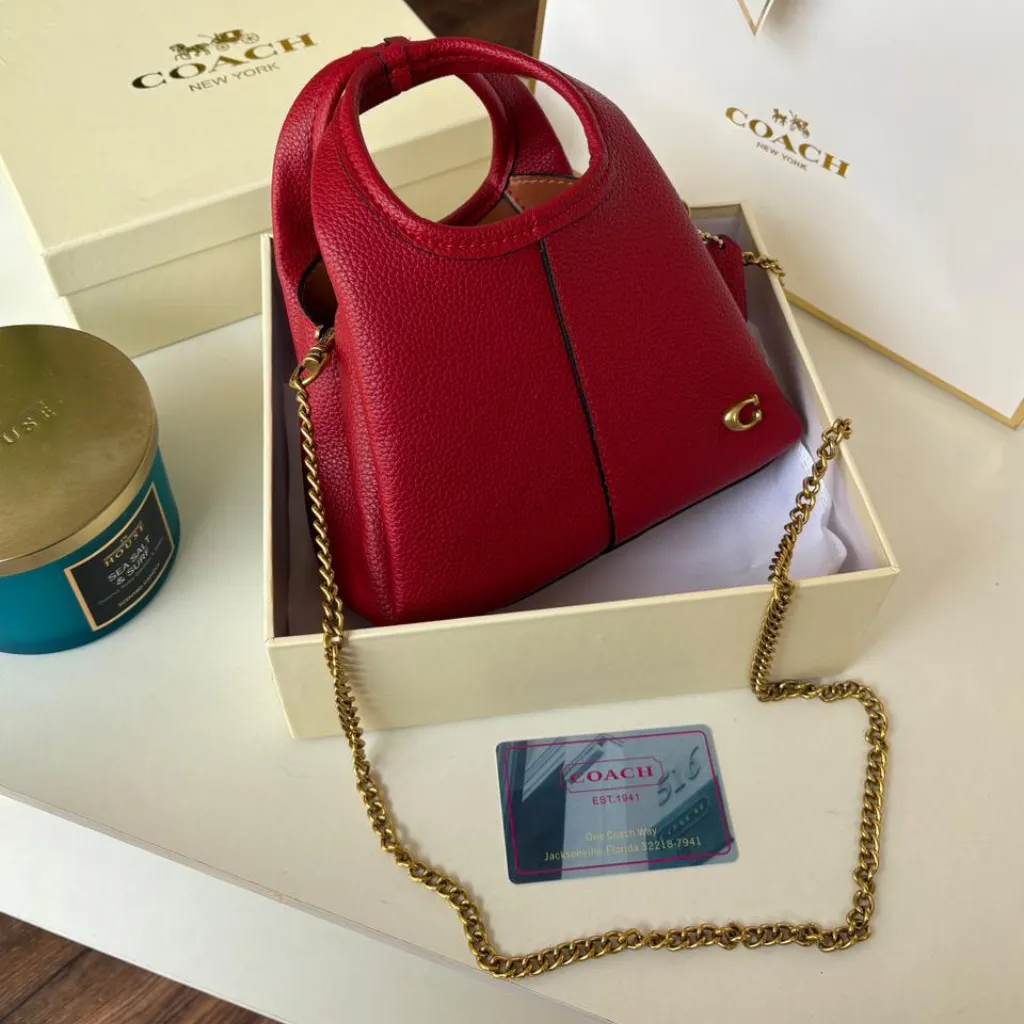 Coach Luna Bag - حقيبة كوتش "لونا" من الجلد المحبب الفاخر - حقائب - صورة 4