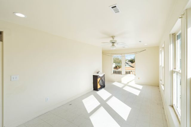 profphoto_(812 S Hackberry St)-10