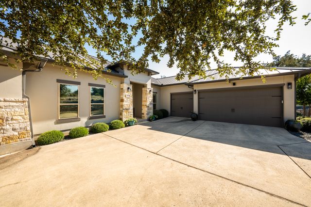 1526 Vintage Way-2