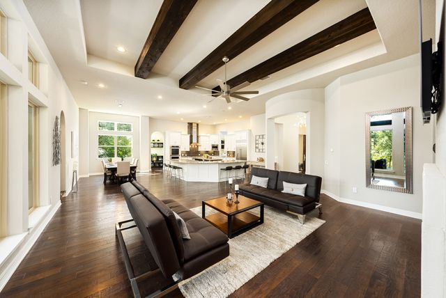 1526 Vintage Way-6