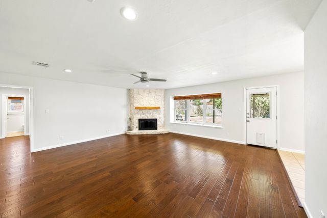 11614 Spotted Horse Dr-6