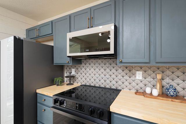 profphoto_(834 W Mulberry Ave)-13