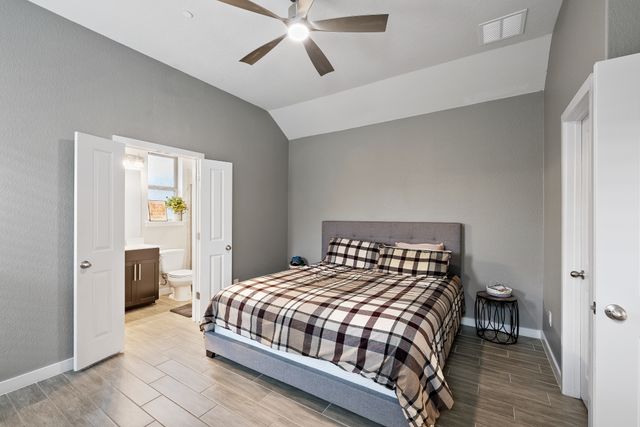 2500 Forest Creek Dr-7