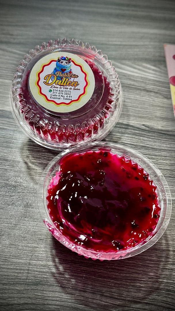 POSTRE MOUSSE MORA