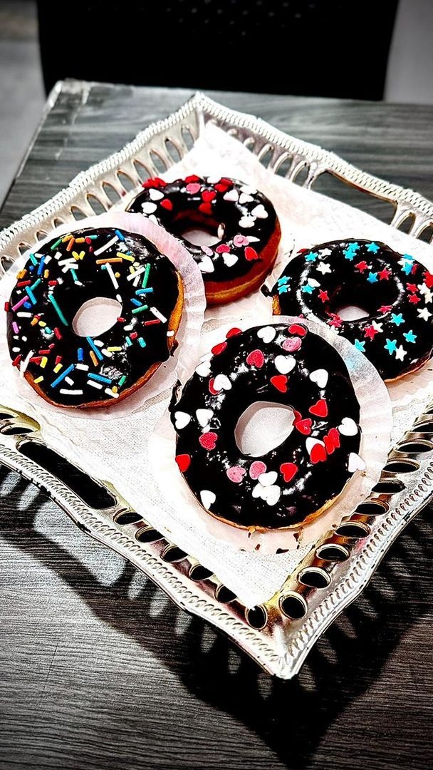 DONAS DE CHOCOLATE