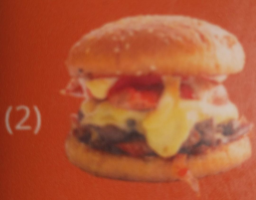 BUENO, PERO NO SE ENOJE