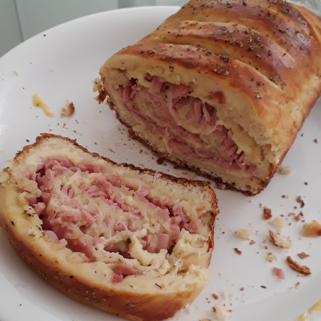 Photo of the Soft and delicious stuffed bread – recipe of Soft and delicious stuffed bread on DeliRec