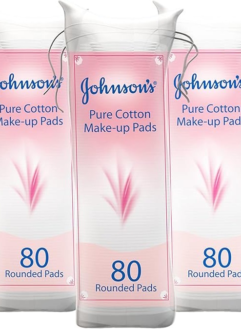 Johnson’s Pure Cotton Makeup Pads, Pack of 3x80 Rounded Pads, Crafted from Pure Cotton, Naturally Soft, Absorbent and Gentle, Removes Makeup Without Leaving Fibres on Your Skin, Refreshing Results