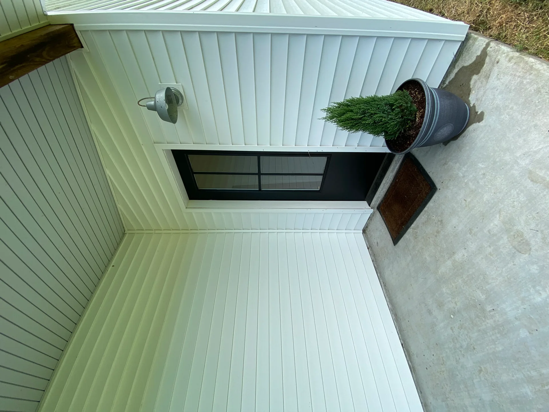 Grid image 5