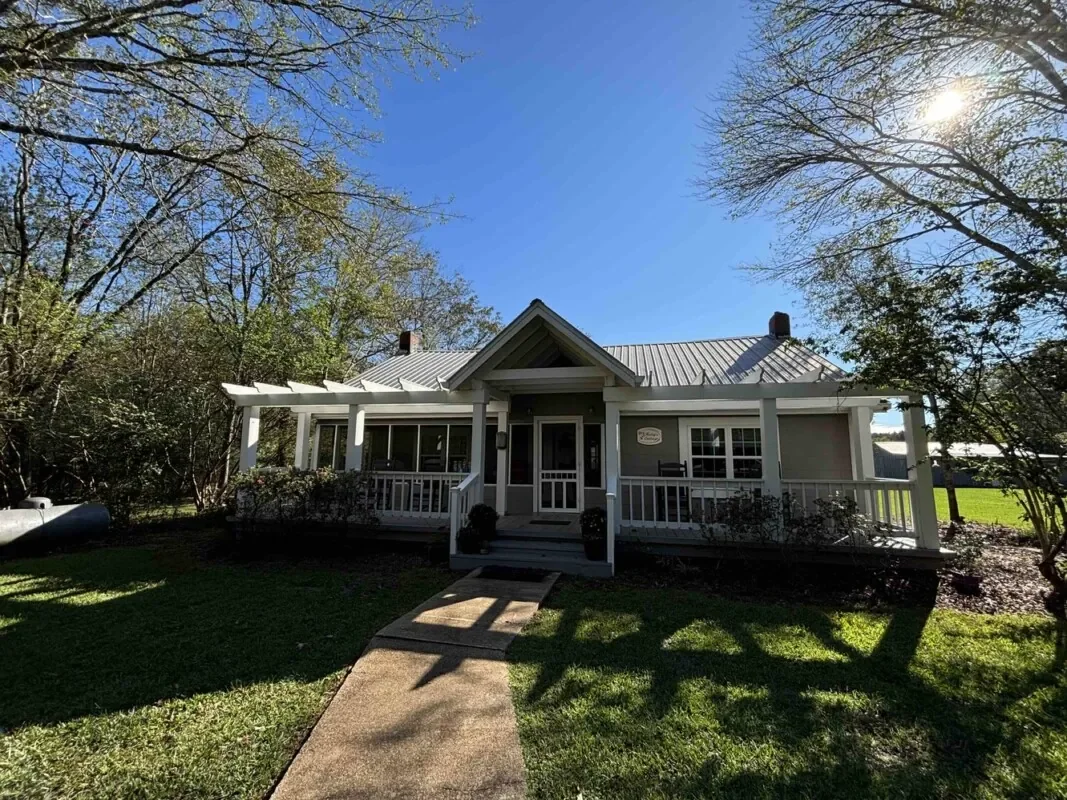 Listing image 1