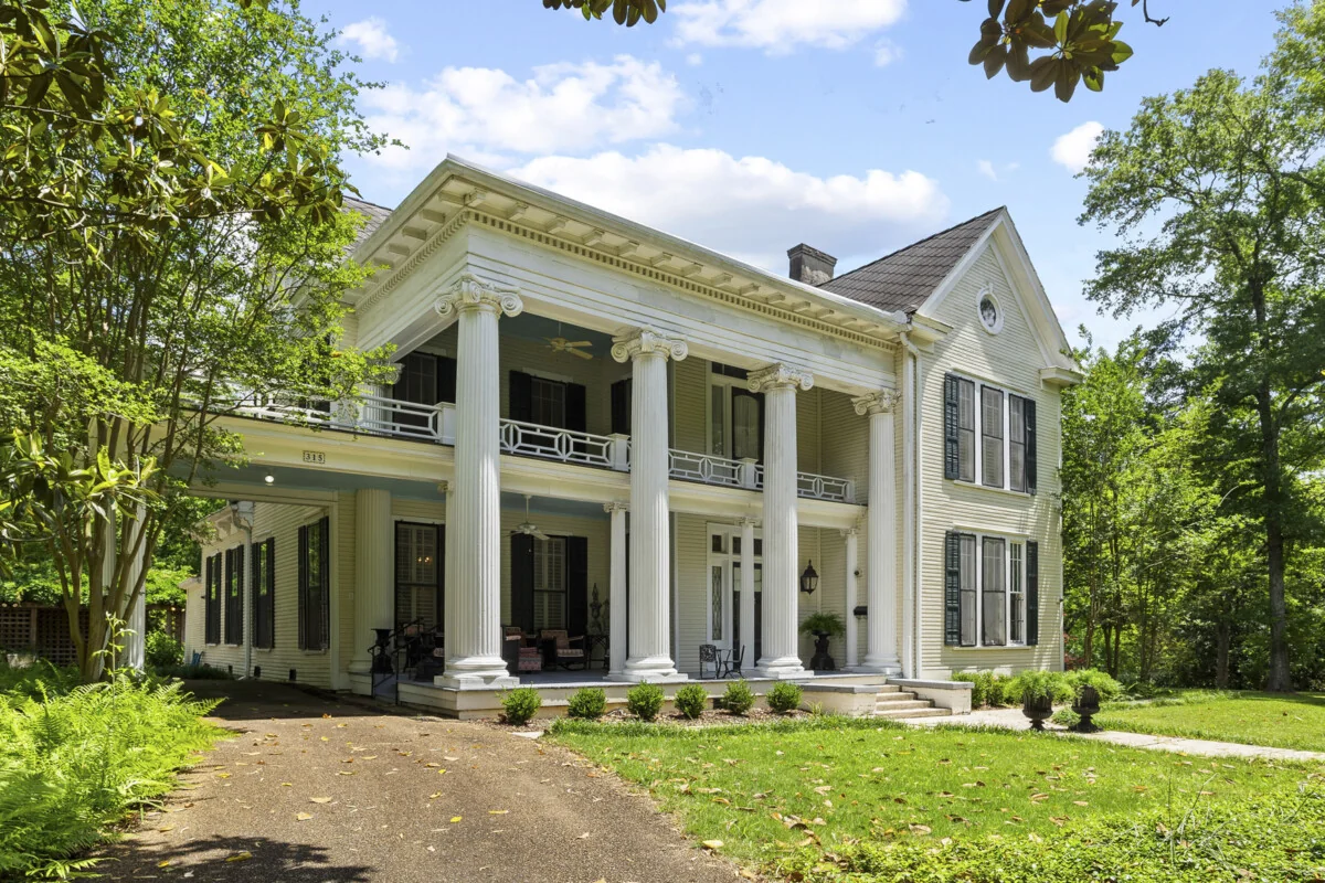 Listing image 1