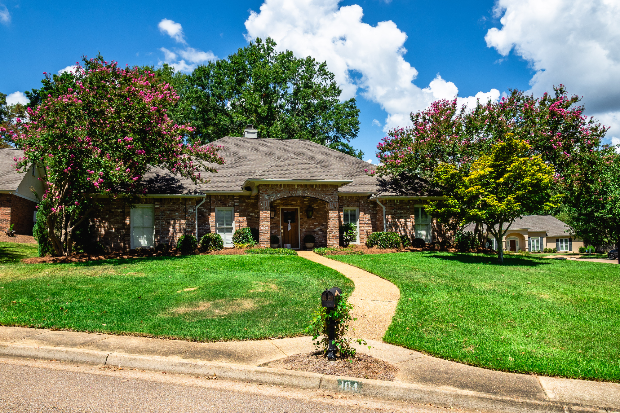 104 Arbor Ridge Road, Ridgeland, MS 39157, photo 3 - DeLong & Barksdale Realty