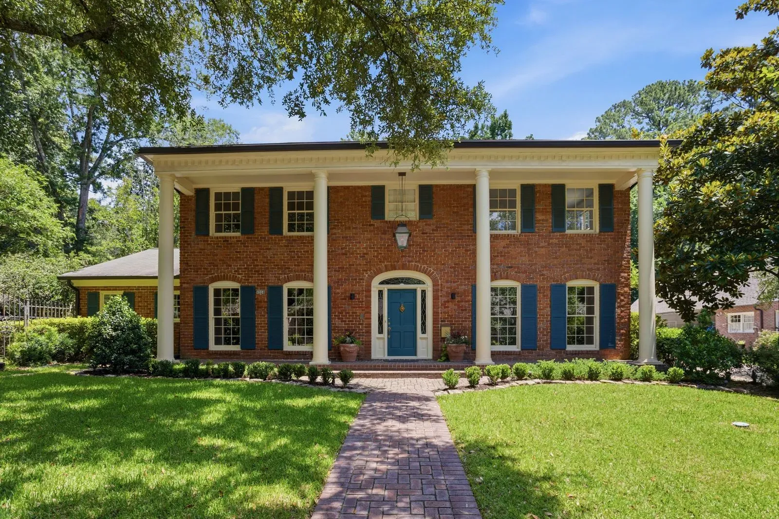 4064 Eastwood Drive, Jackson, MS 39211, photo 2 - DeLong & Barksdale Realty