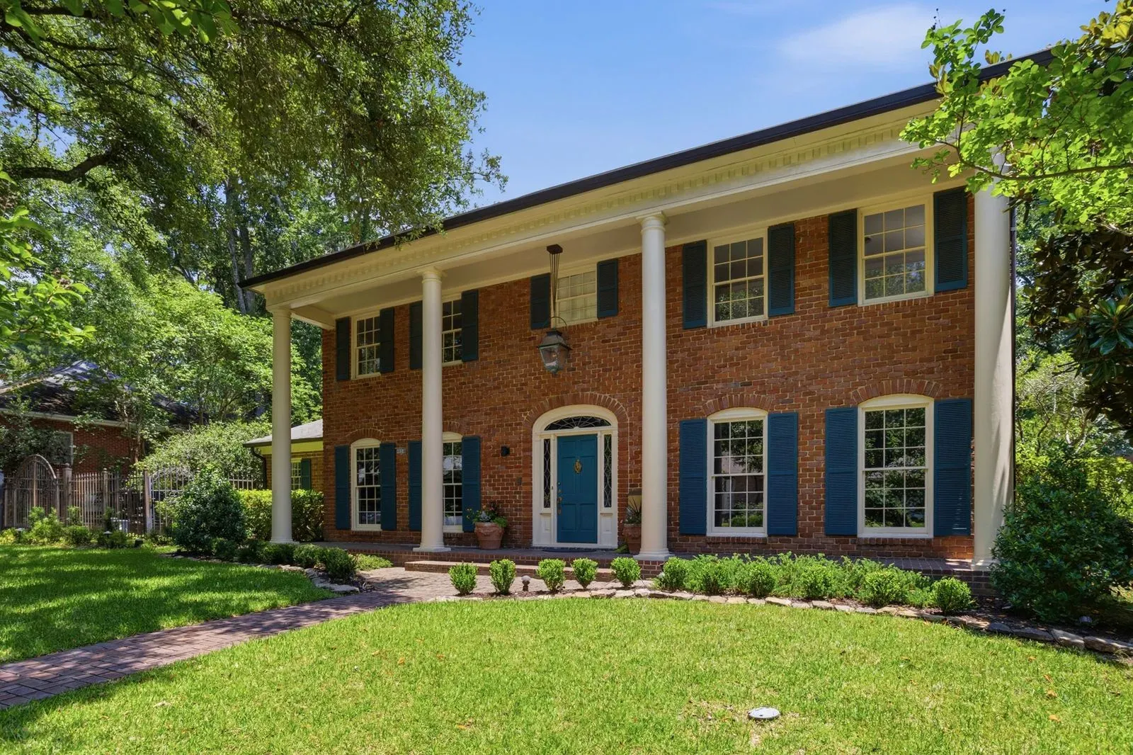 4064 Eastwood Drive, Jackson, MS 39211, photo 3 - DeLong & Barksdale Realty