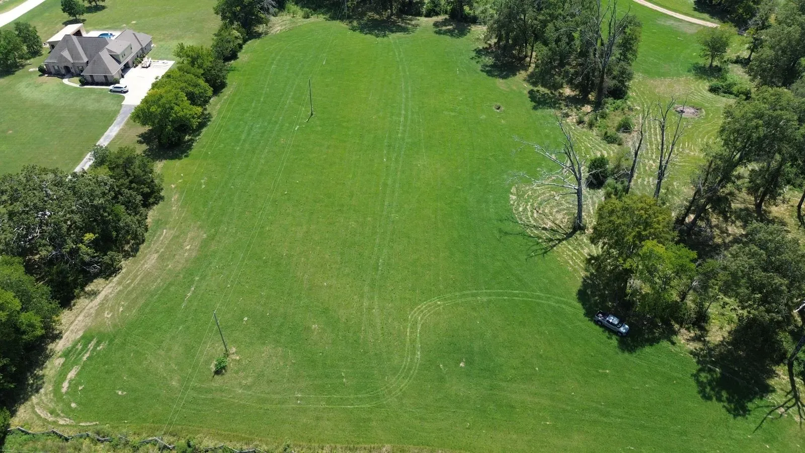 Grid image 3
