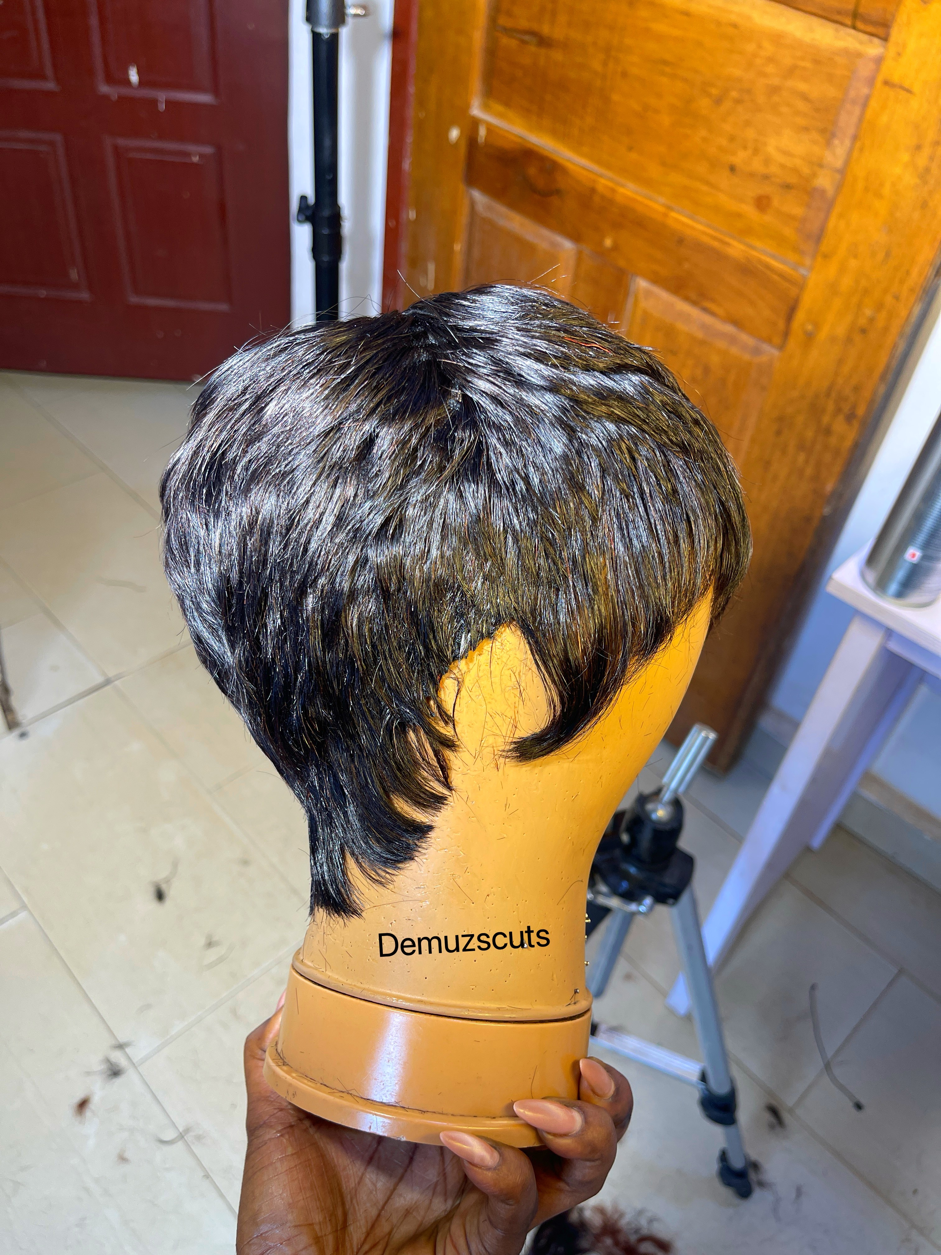 Image shows all angles of the pixie wig thumbnail 4