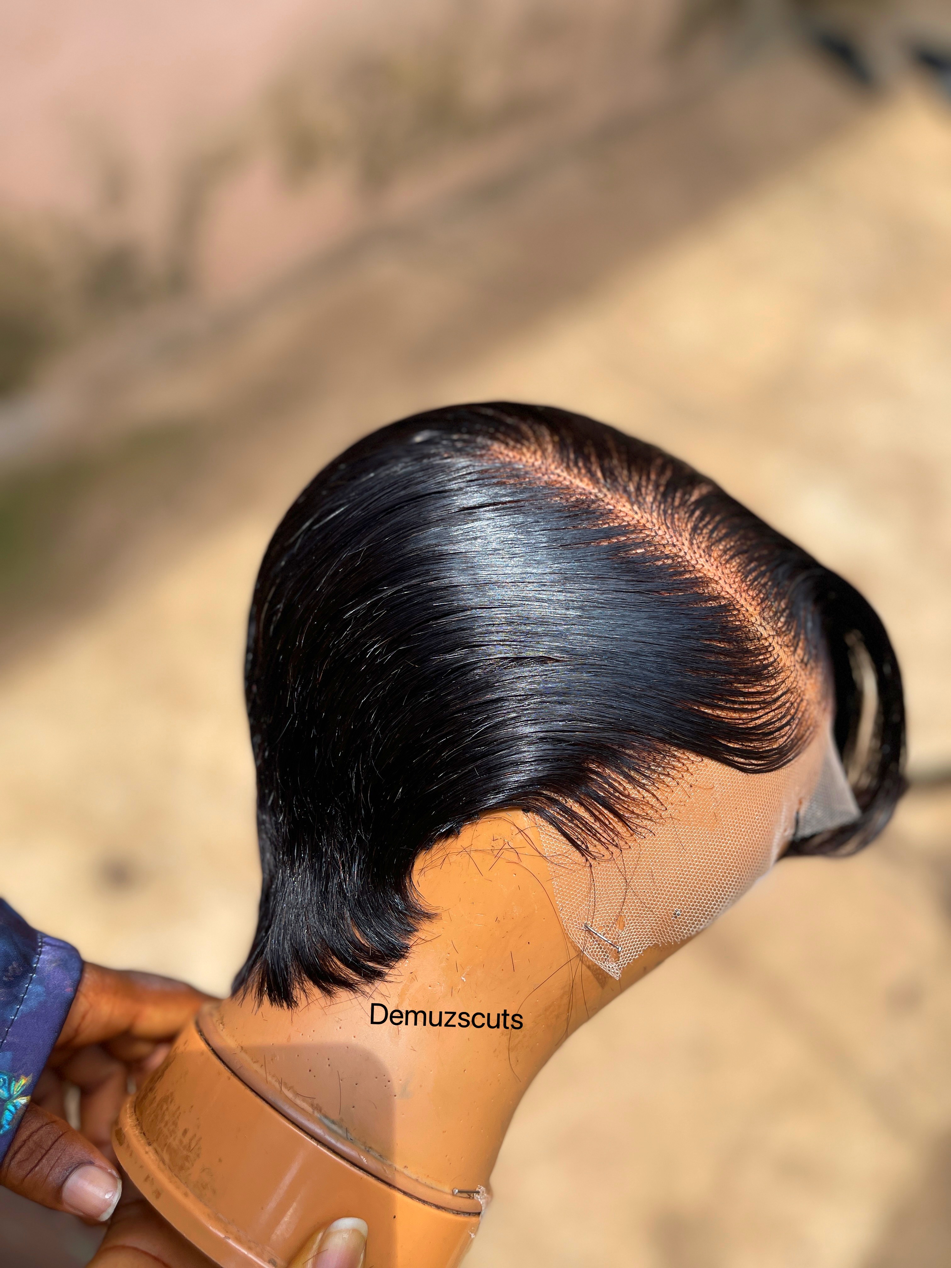 Image shows all angle of the pixiewig