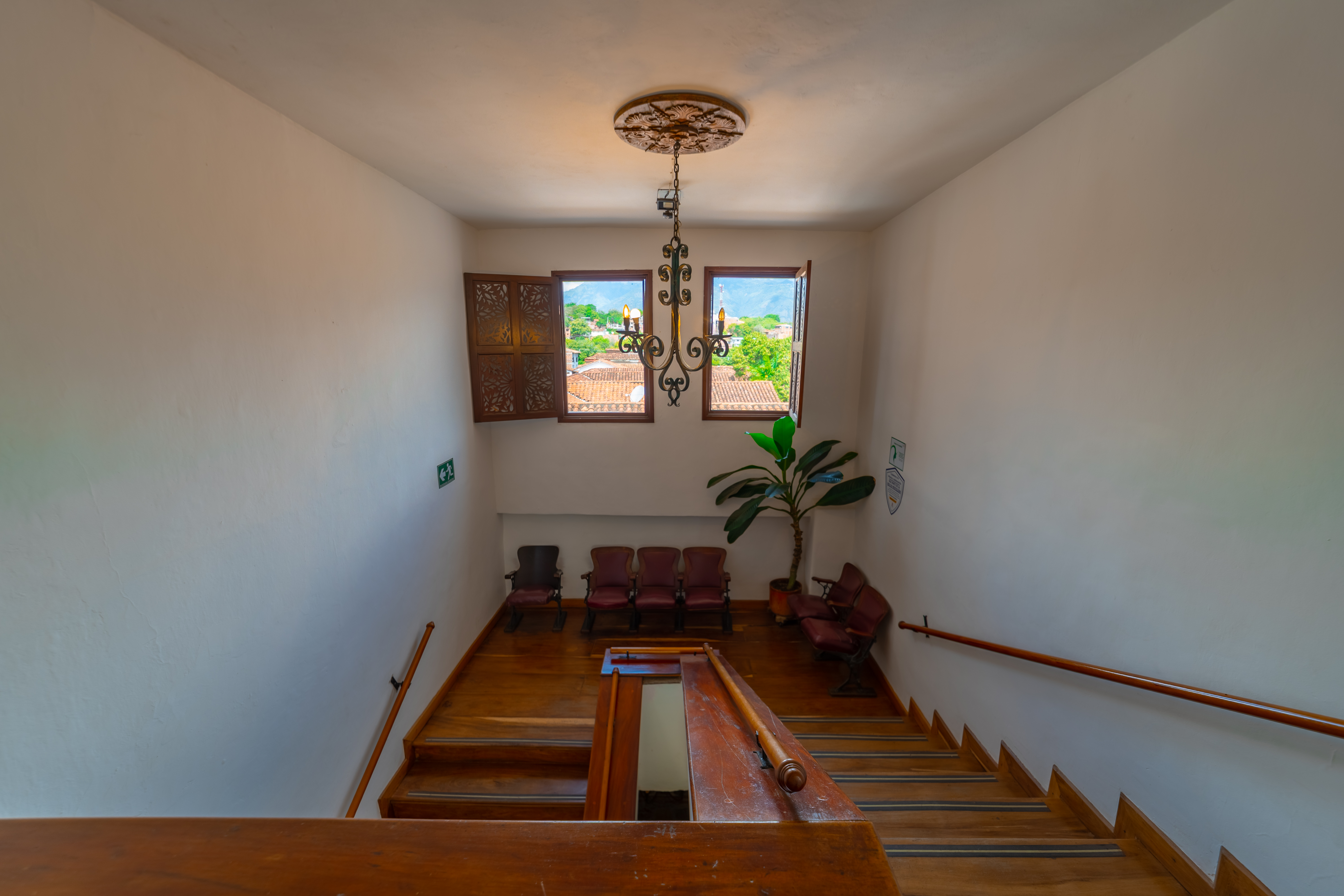 218A9191-HDR.jpg