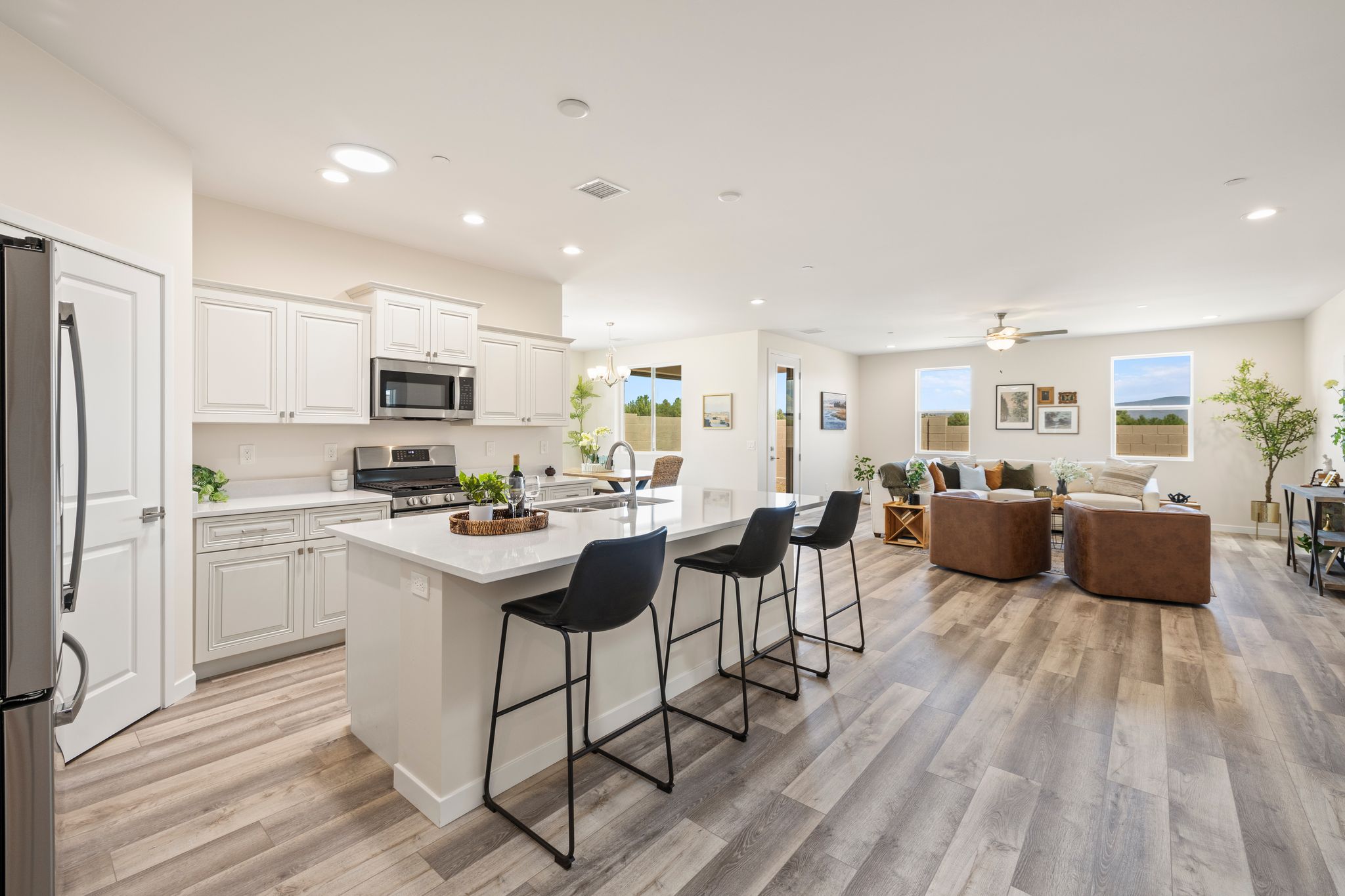 089-Kitchen