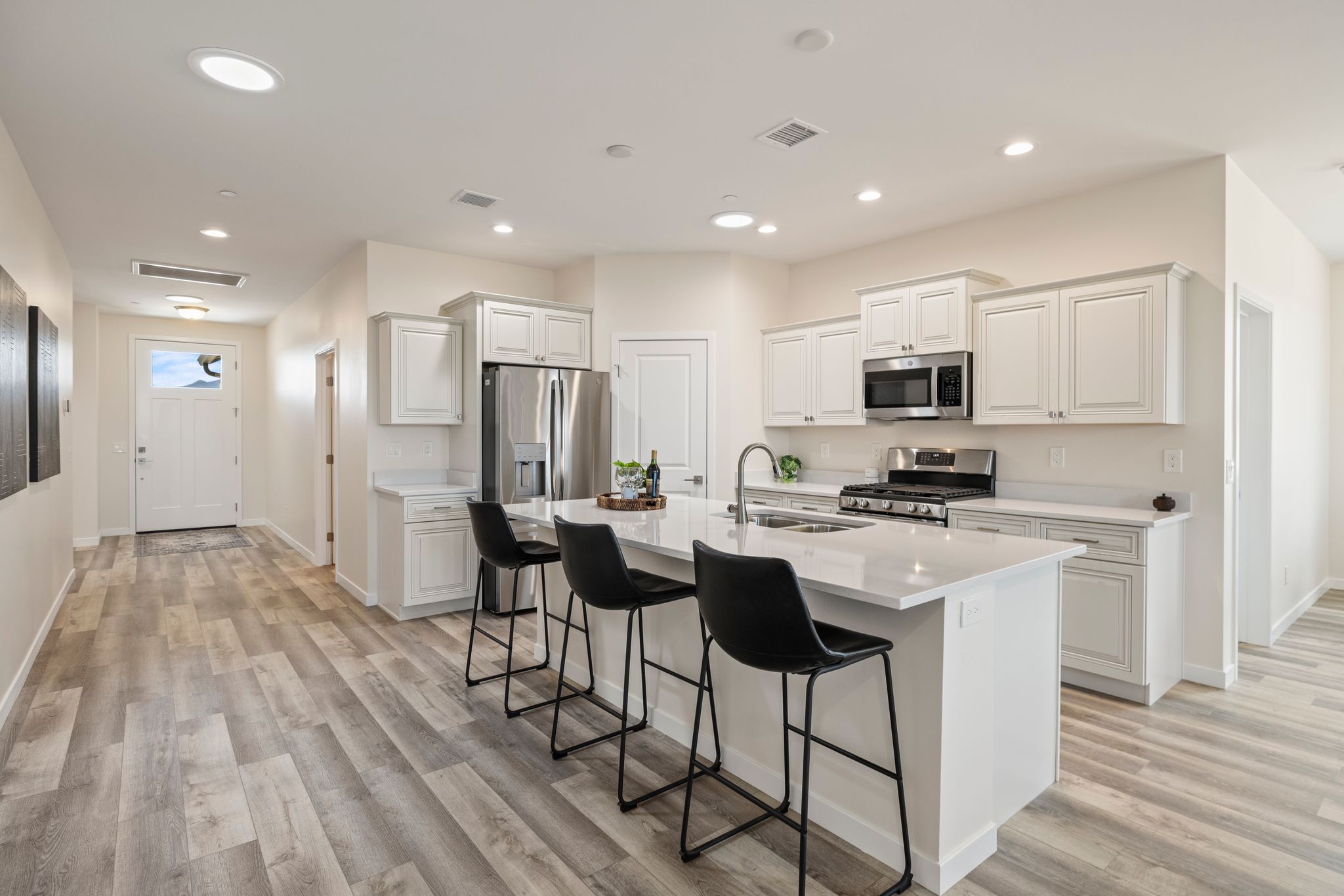 094-Kitchen