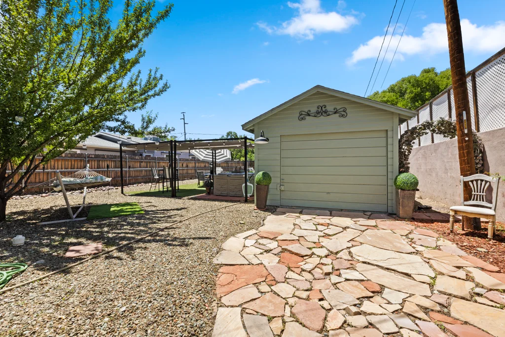 176-Backyard