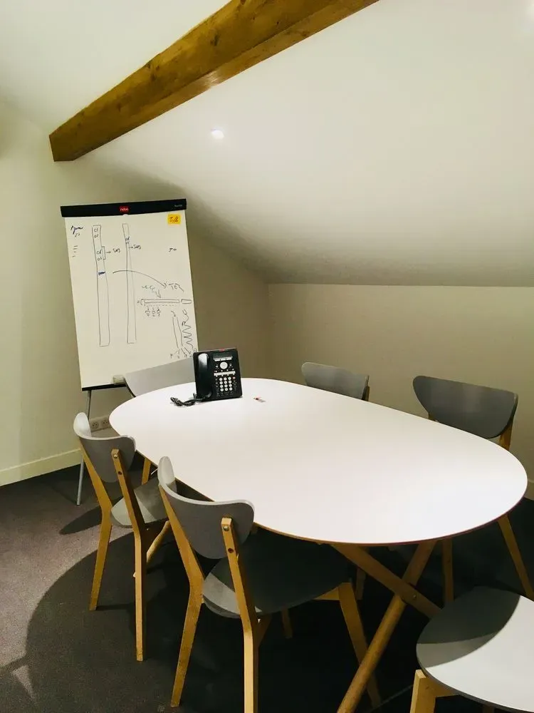 Petite salle de réunion