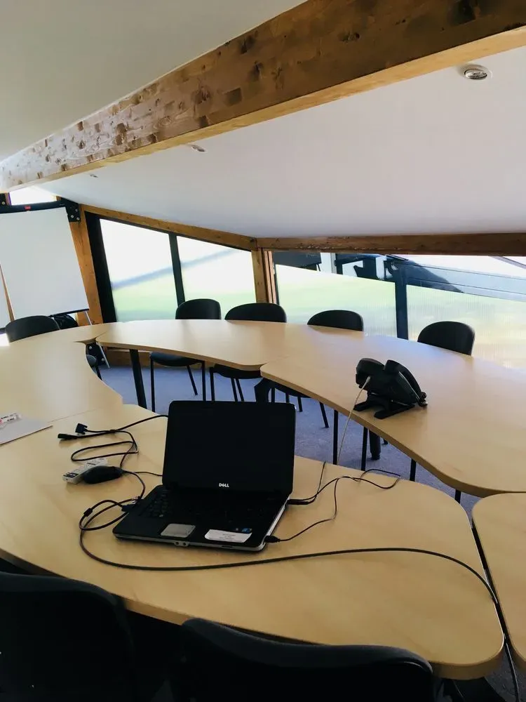 Grande salle de réunion