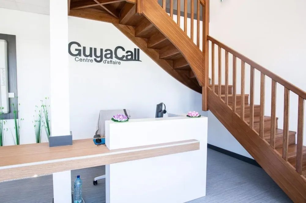 GuyaCall