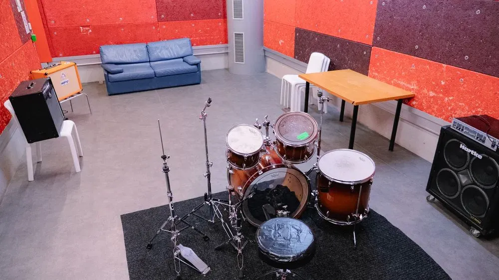 STUDIO 1