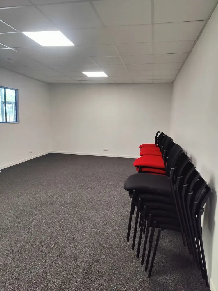 Salle 24 personnes ou plus
