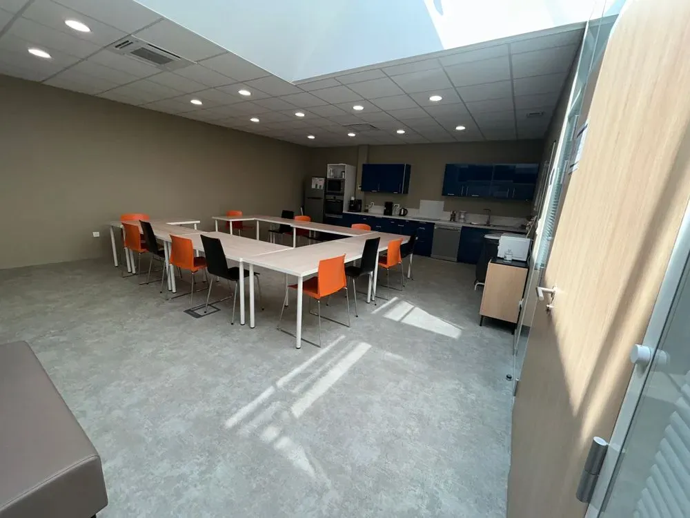 Salle Clothilde en soirée