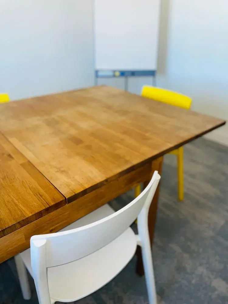 >> CAFÉ  DE  L’AVENIR Café Cantine Coworking