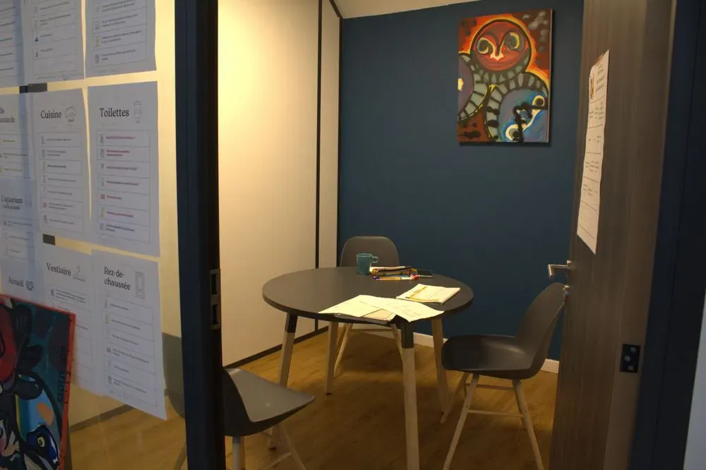 Espace modulable et pluri-fonctionnel (accueil, réunion, animation...)
