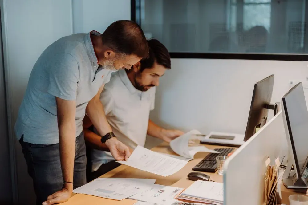 Bureau fermé duo | Résident