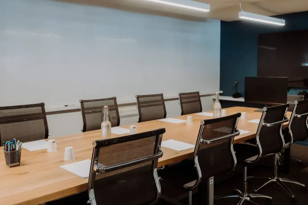 Salle de réunion 12P