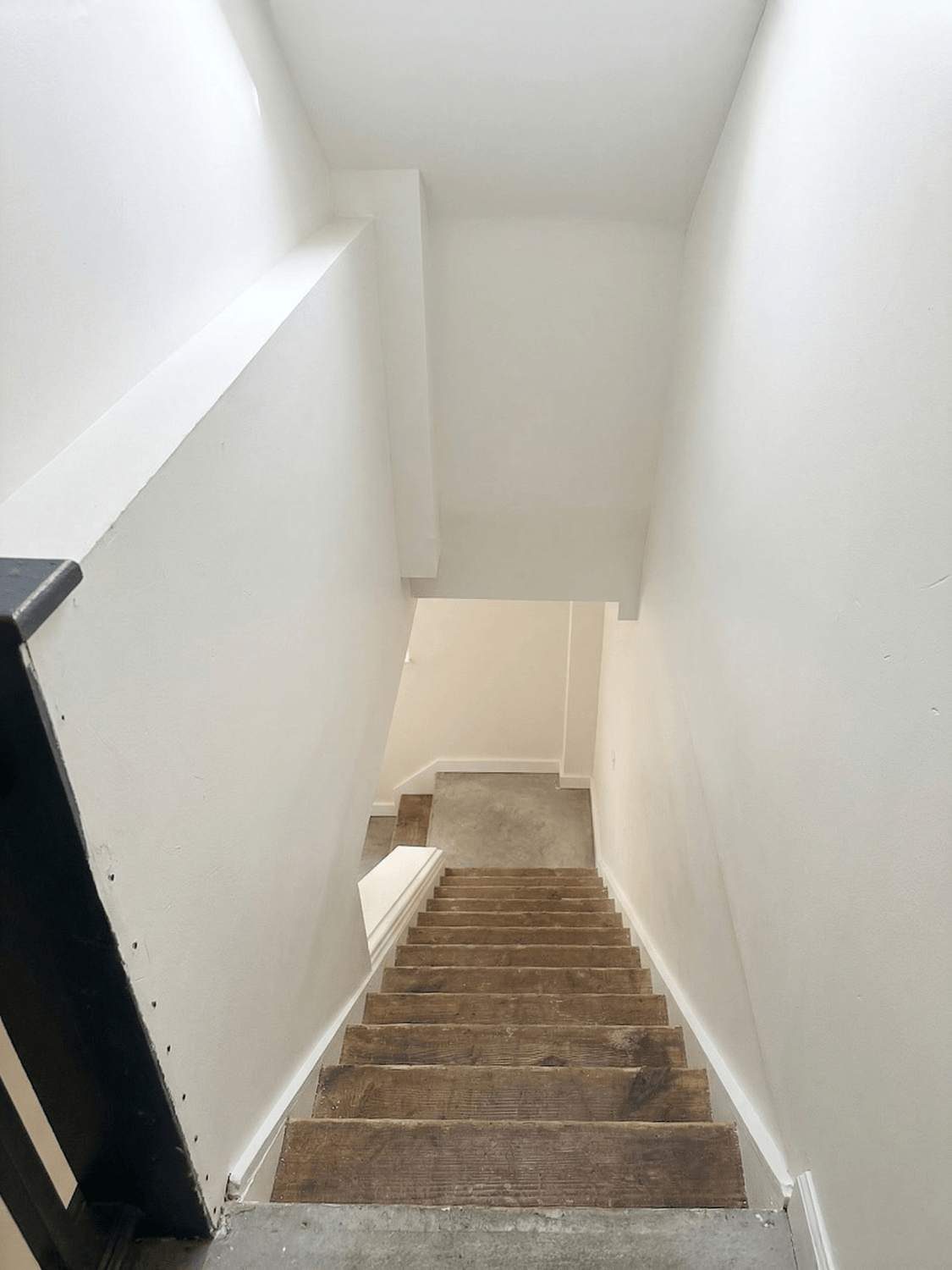 2,500 SF | Movie-In Ready Retail\Office Space for Lease