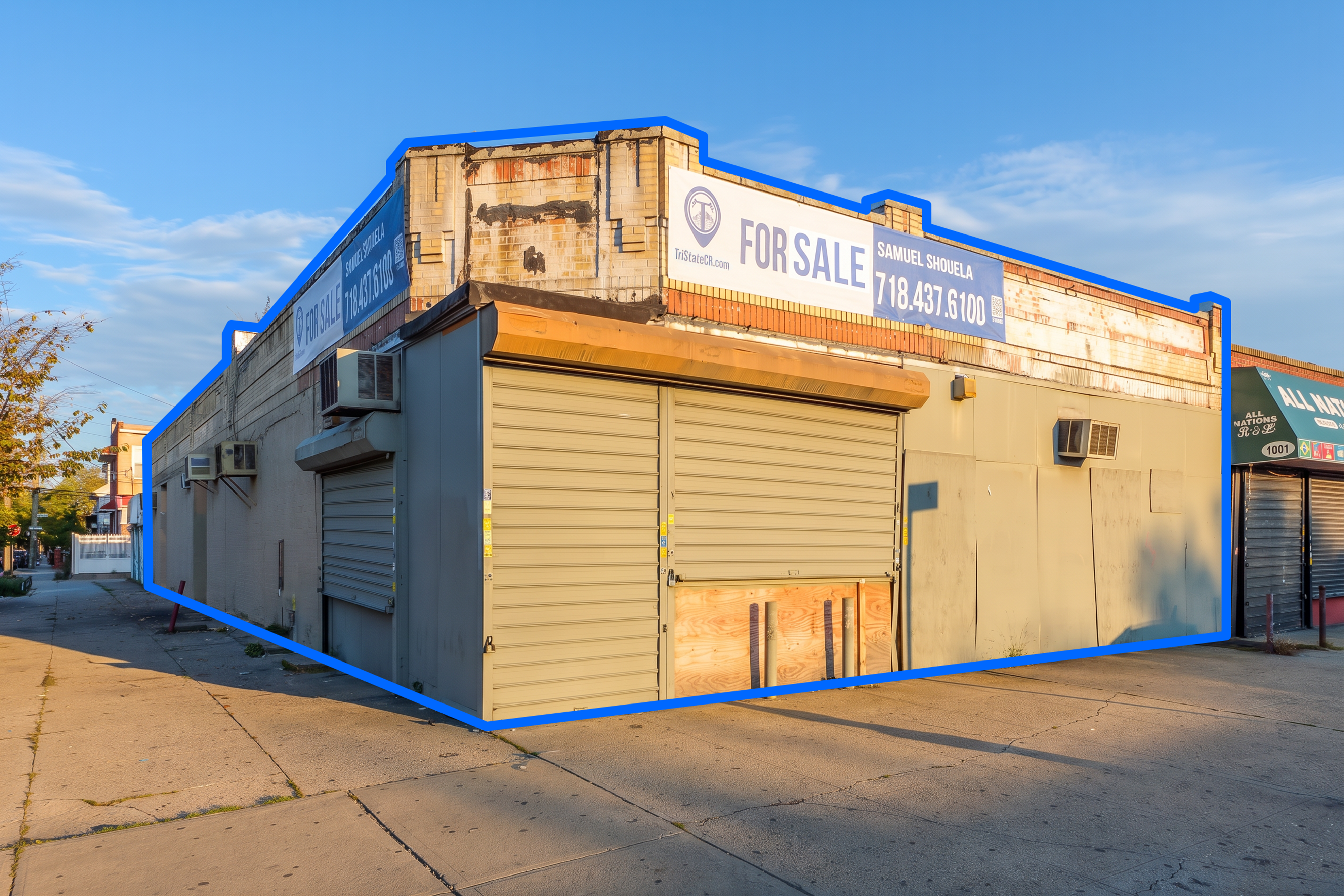 4,000 SF Vacant Single-Story Corner Commercial Building for Sale