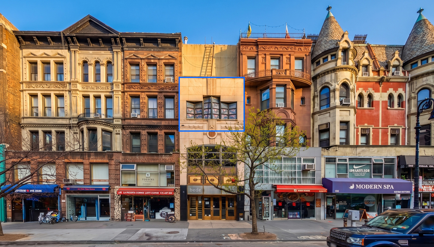 1,400 SF | 143 West 72nd Street | Upper West Side 3rd Floor Retail/Office Space for Lease
