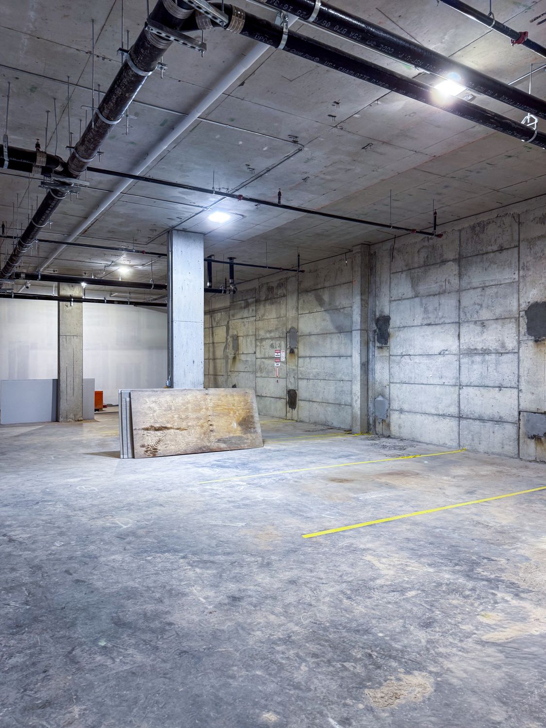 9,900 SF | 1451 Sutter Avenue | Newly Constructed Lot for Lease - Perfect for Parking or Storage!