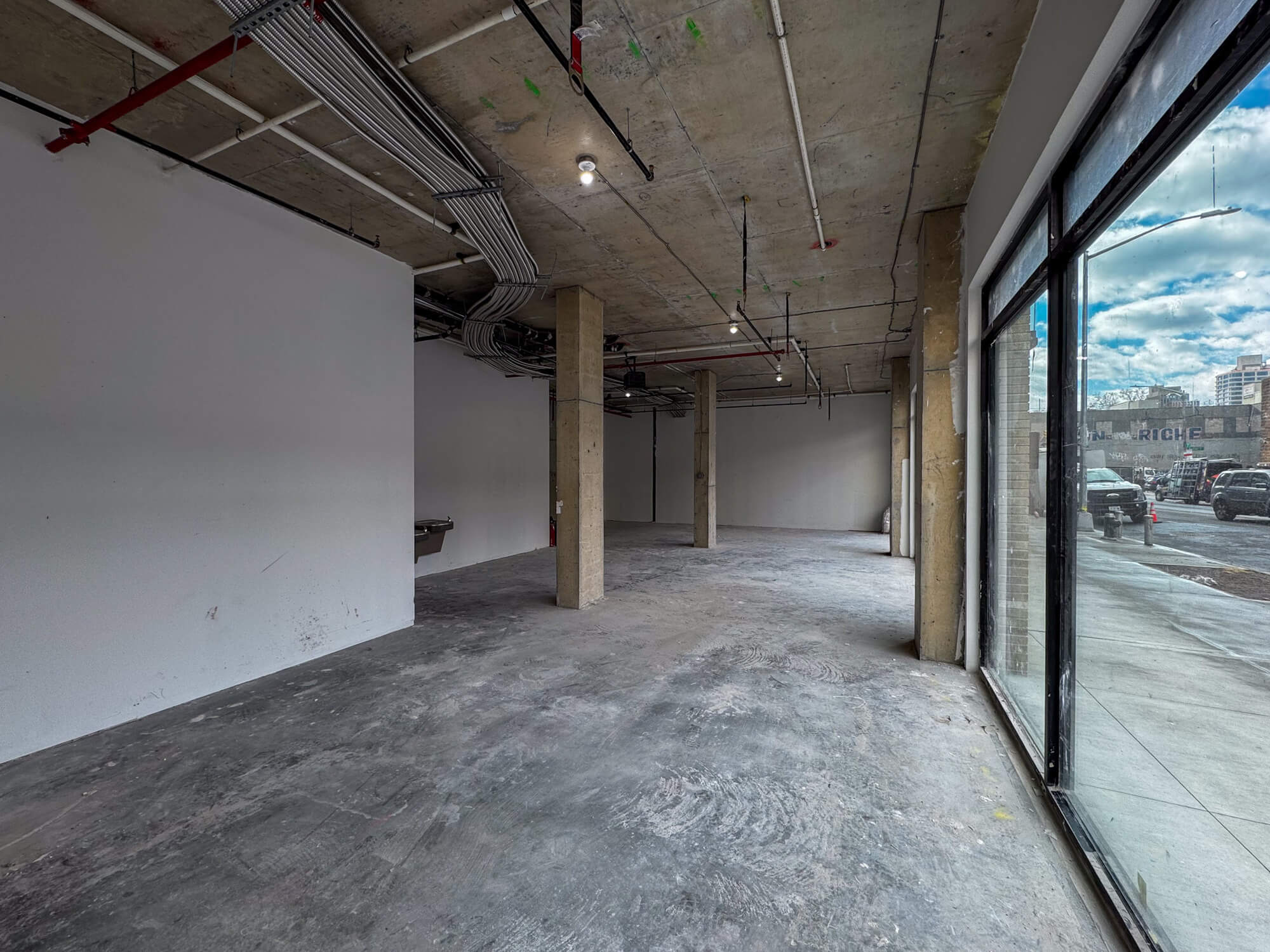 870 - 2,300 SF | Prime Retail Opportunity in Brooklyn's Newest Apartment Buildings