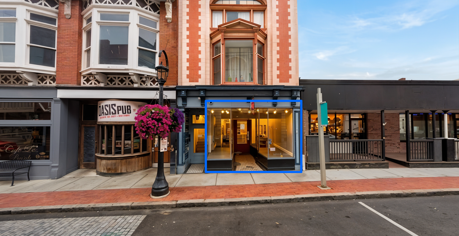 1,500 SF | Move-In Ready Space With Open Column-Free Layout for Lease
