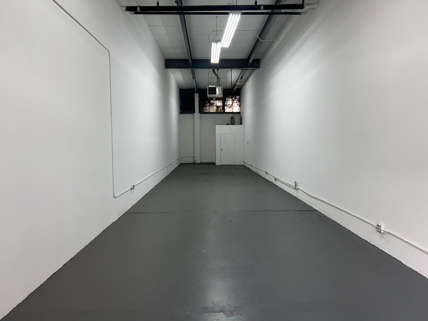 1,200 SF | Newly Renovated Retail/Office Space for Lease