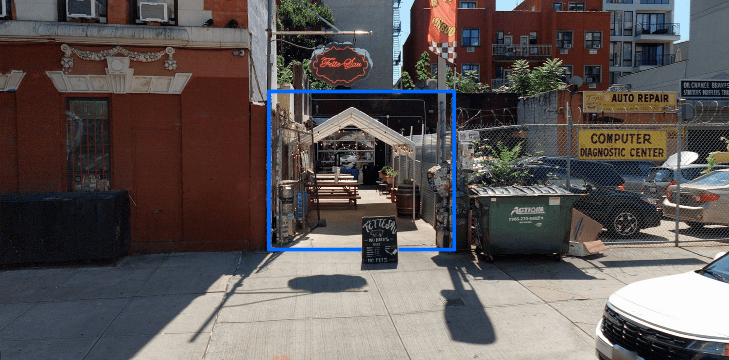 2,300 SF | Rare Restaurant Space for Lease - Full Liquor License Included