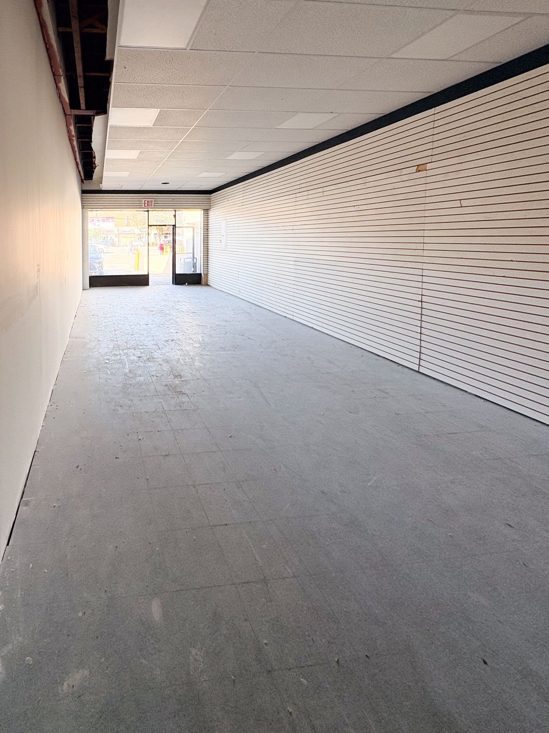 2,000 - 14,500 SF | Retail Spaces for Lease in Nostrand Plaza