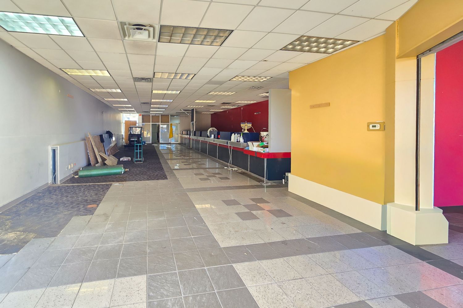 2,000 - 14,500 SF | Retail Spaces for Lease in Nostrand Plaza