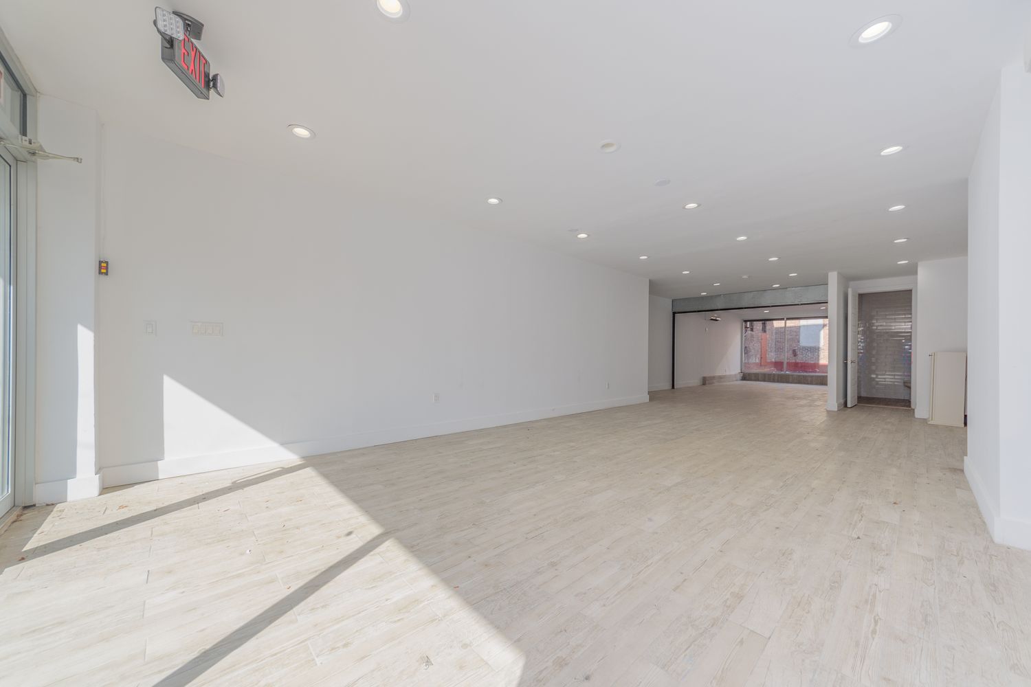 1,200 SF | Vanilla Box Retail with Backyard for Lease