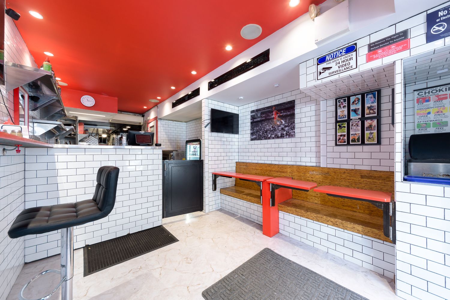 500 SF | Iconic East Village Restaurant Incubator on 9th Street for Sublease